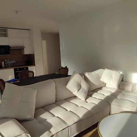 Chambre Privee Dans Un Nouvel Appartement Partage Pres De Paris Avec Parking Gratuit Chevilly-Larue Zewnętrze zdjęcie