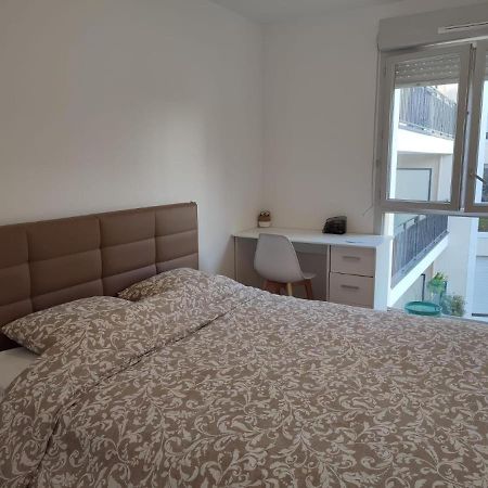 Chambre Privee Dans Un Nouvel Appartement Partage Pres De Paris Avec Parking Gratuit Chevilly-Larue Zewnętrze zdjęcie